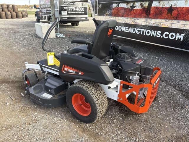 Image of Bobcat ZT2000 equipment image 1