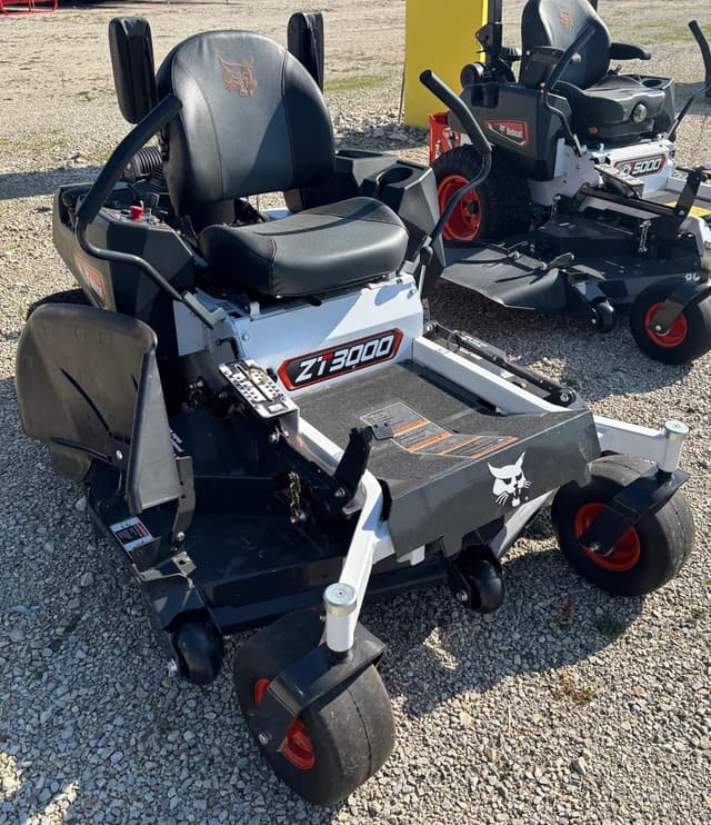 Image of Bobcat ZT3000 equipment image 2