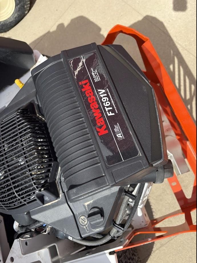 Image of Bobcat ZT3052 Image 1