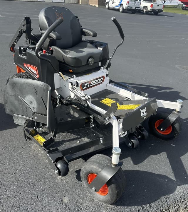 Image of Bobcat ZT3500 equipment image 2