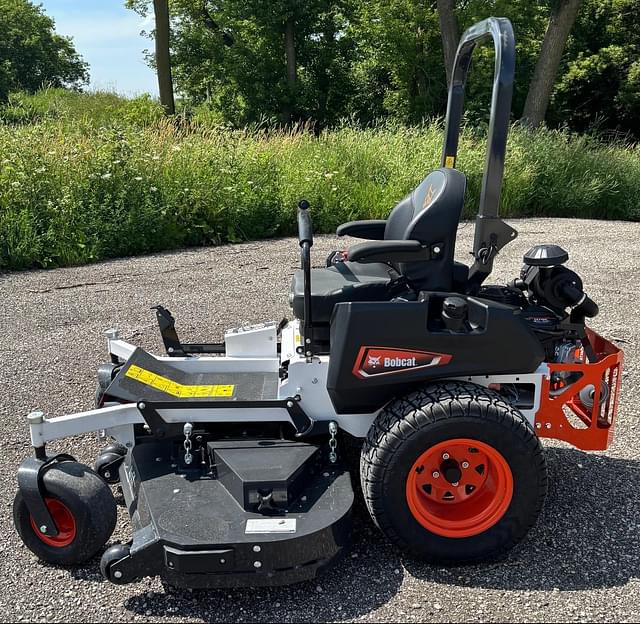 Image of Bobcat ZT5000 equipment image 1