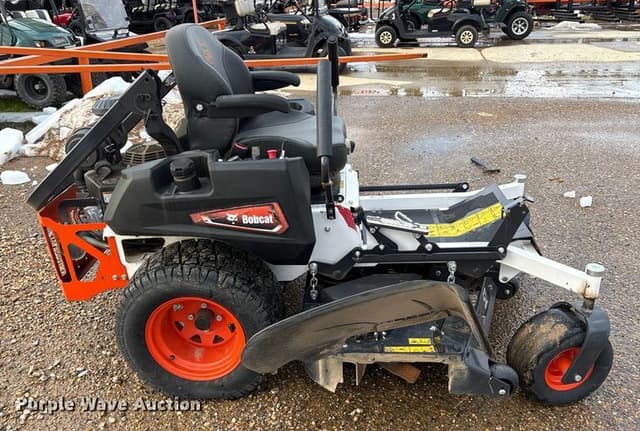 Image of Bobcat ZT5000 equipment image 3