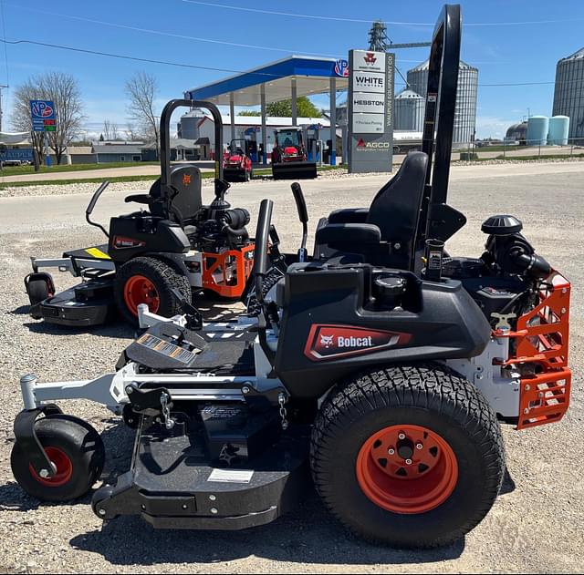 Image of Bobcat ZT7000 equipment image 1