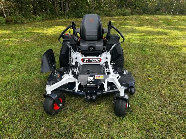 Image of Bobcat ZT7000 equipment image 3