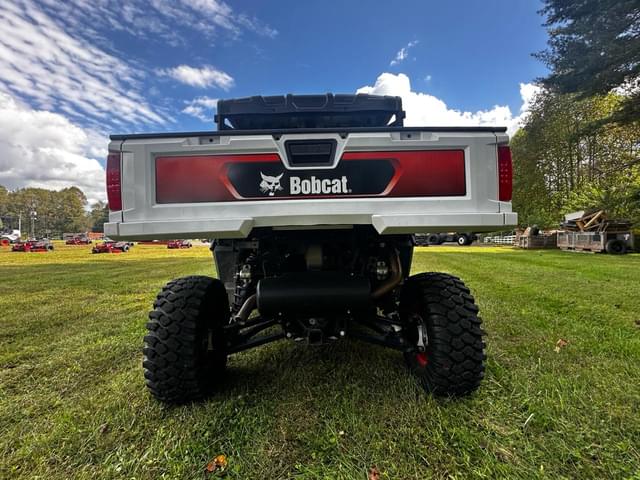 Image of Bobcat UV34XL equipment image 4