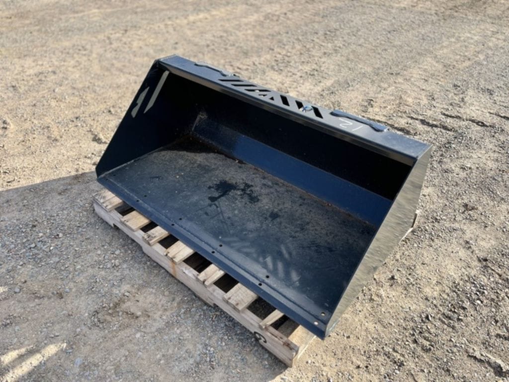 2024 Bobcat Bucket Equipment Image0