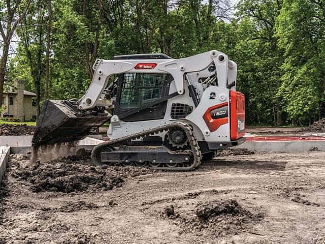 Image of Bobcat T650 equipment image 4