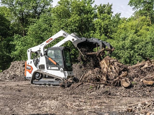 Image of Bobcat T650 equipment image 3