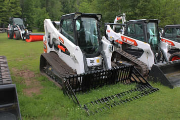 Main image Bobcat T740