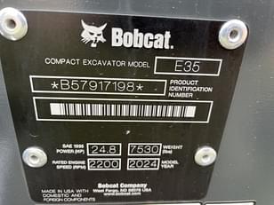 Main image Bobcat E35 7