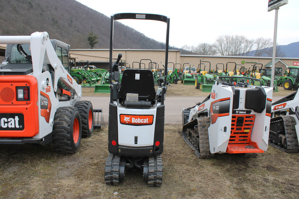 2024 Bobcat E10 Equipment Image0