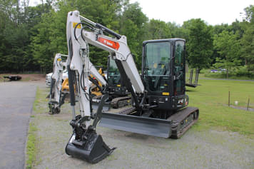 Main image Bobcat E40