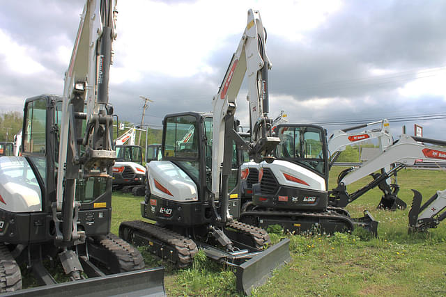 Image of Bobcat E40 equipment image 2
