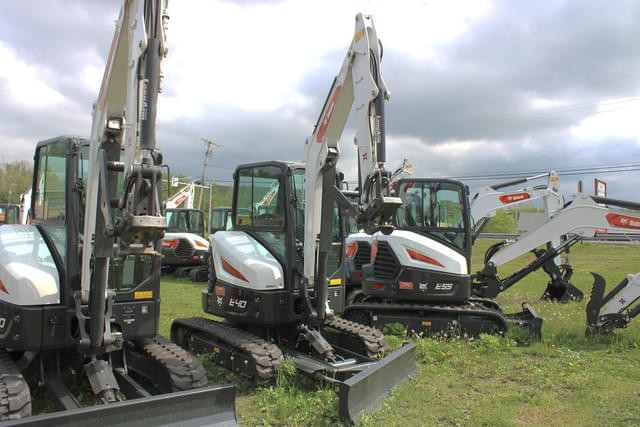 Image of Bobcat E40 equipment image 2