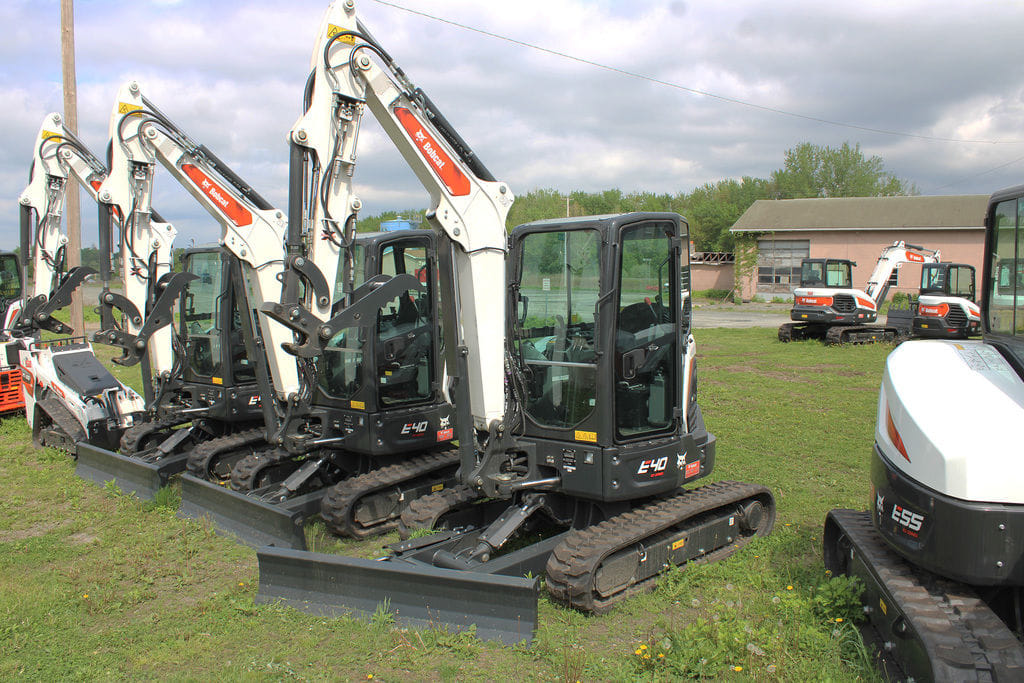 2024 Bobcat E40 Equipment Image0