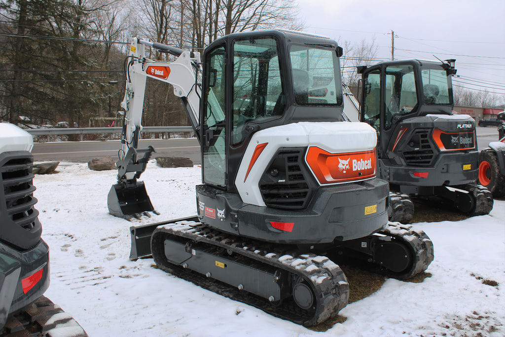 Main image Bobcat E55