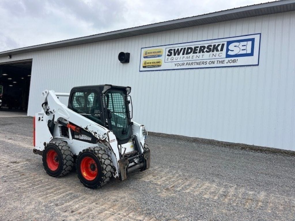 Main image Bobcat S590