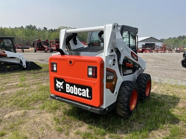 Image of Bobcat S590 equipment image 3