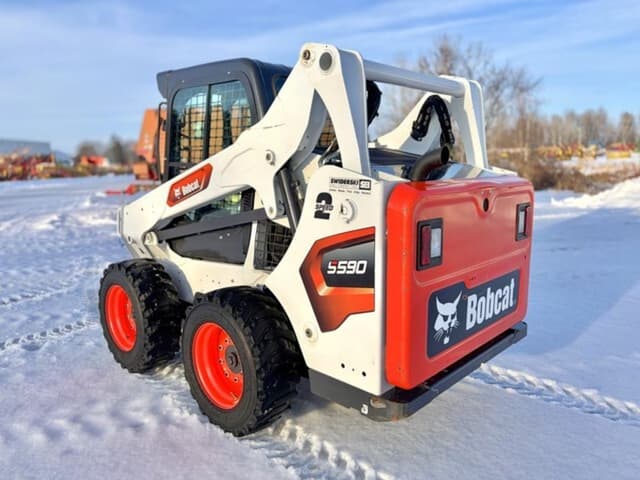 Image of Bobcat S590 equipment image 4