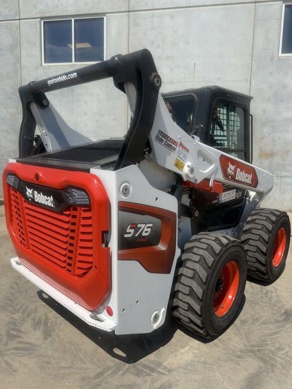 Image of Bobcat S76 equipment image 2