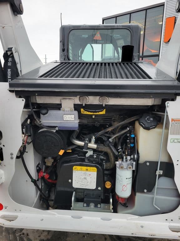 Image of Bobcat S76 equipment image 4