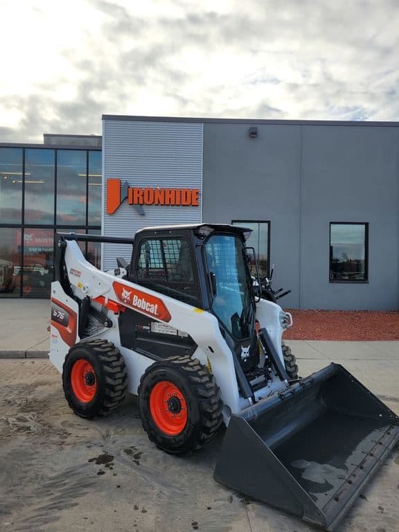 Image of Bobcat S76 equipment image 1