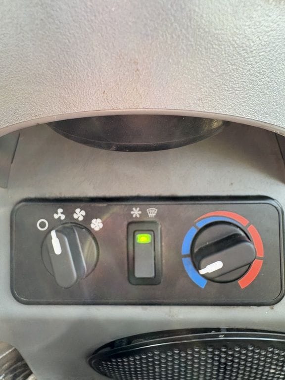 2024 Bobcat S770 Equipment Image0