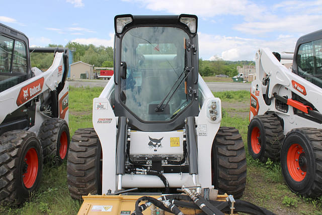 Image of Bobcat S770 equipment image 1