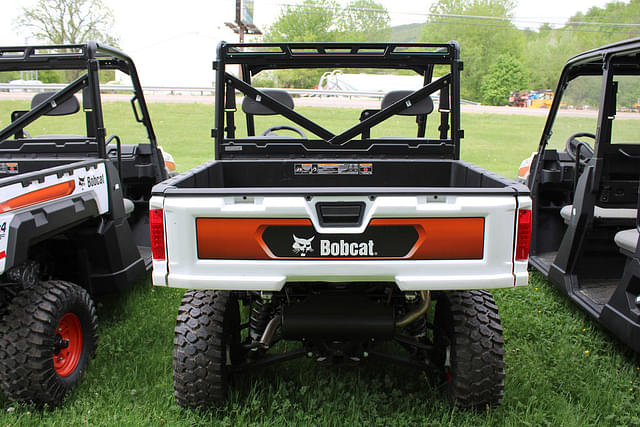 Image of Bobcat UV34 equipment image 4