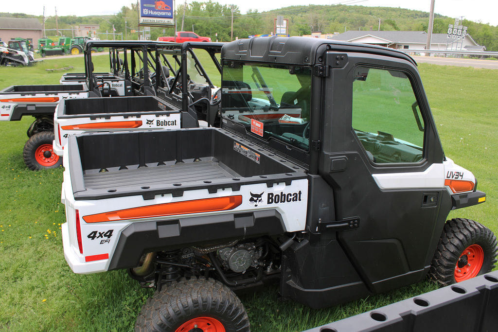 2024 Bobcat UV34 Equipment Image0