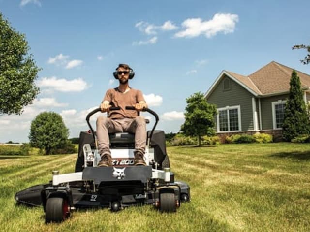 Image of Bobcat ZT3000 equipment image 4