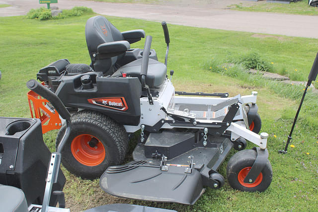 Image of Bobcat ZT3000 equipment image 1