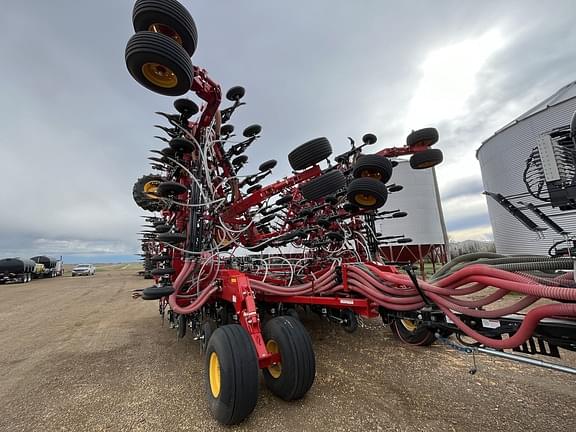 Image of Bourgault 3335 equipment image 2