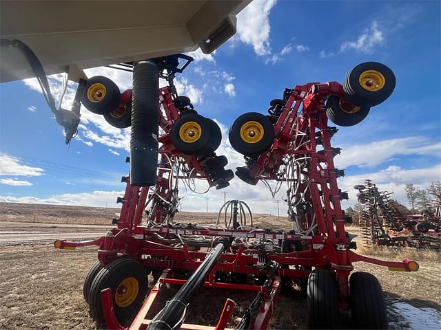 Image of Bourgault 3720 equipment image 4