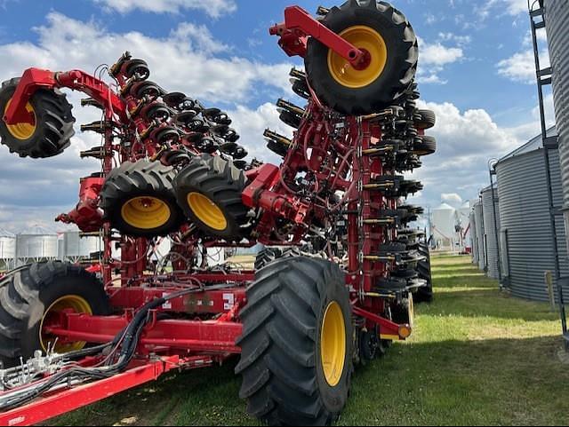 Image of Bourgault 3720 equipment image 4