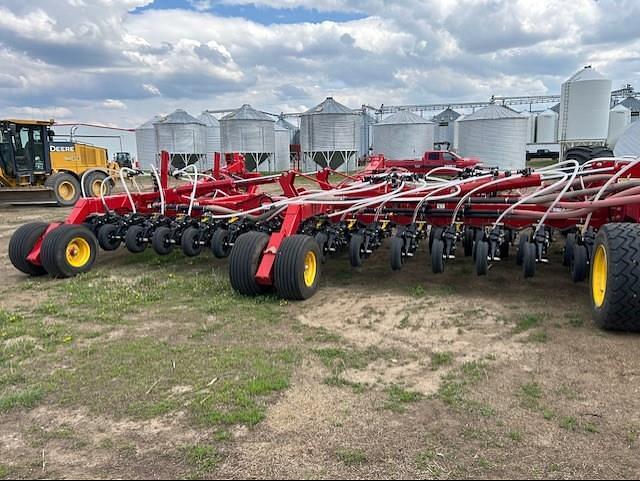 Image of Bourgault 3720 equipment image 1