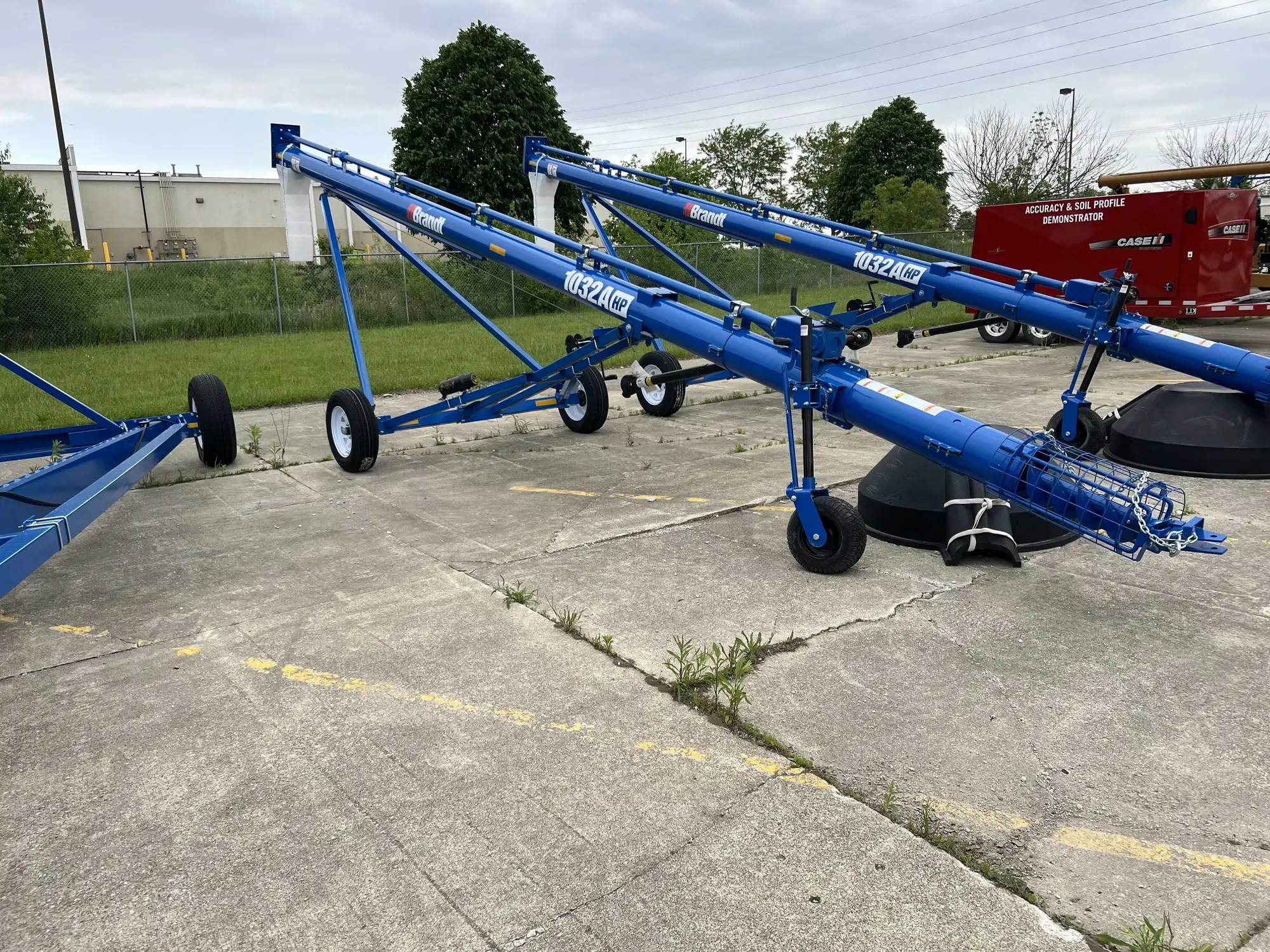 2024 Brandt 1032A HP Equipment Image0