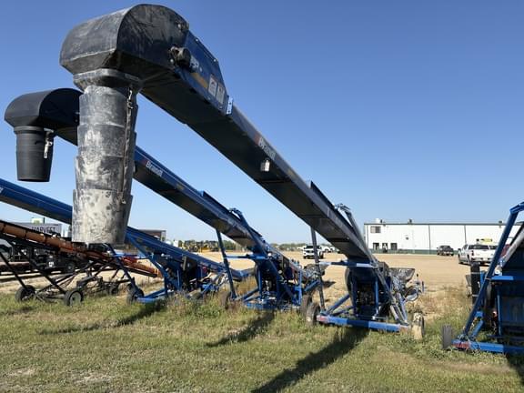 Image of Brandt GrainBelt 1547LP equipment image 2