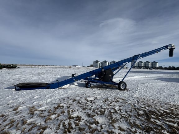 2024 Brandt 1547LP+ Equipment Image0