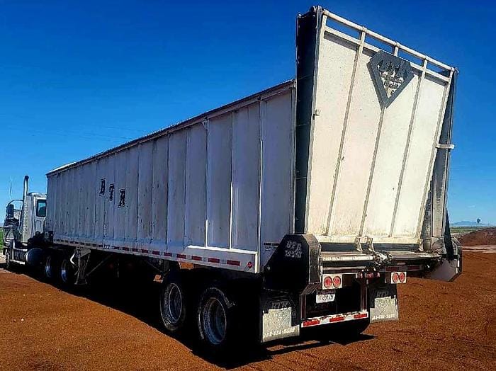 2024 BTR Silage Trailer Equipment Image0