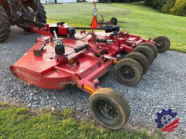 Image of Bush Hog 2215 equipment image 4