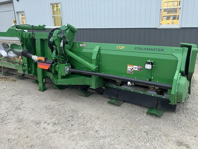 Image of John Deere C12F equipment image 3