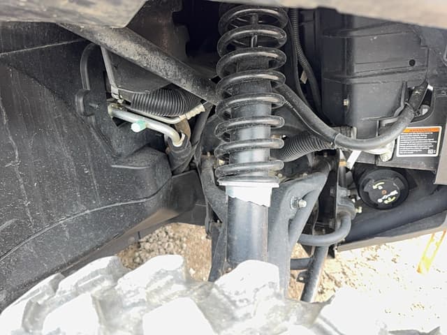 Image of Can-Am Defender HD10 equipment image 4