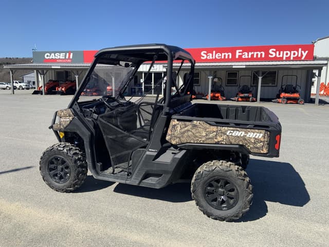Image of Can-Am Defender HD9 equipment image 3