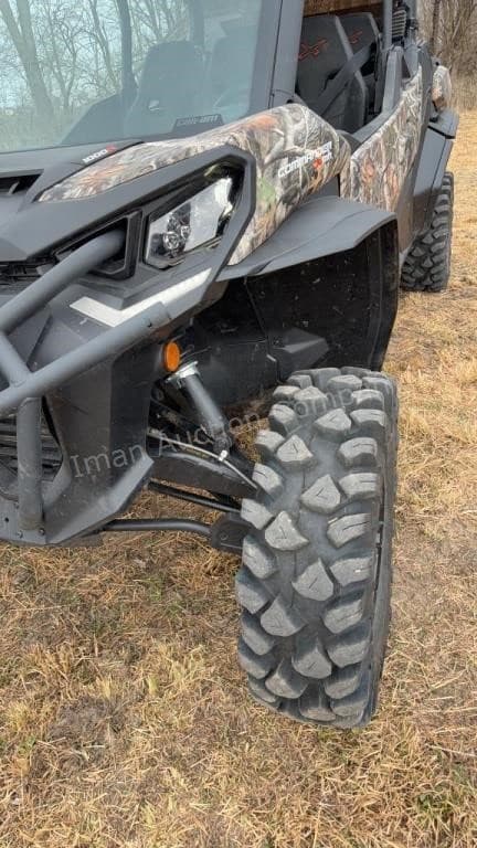 Image of Can-Am 1000R equipment image 4