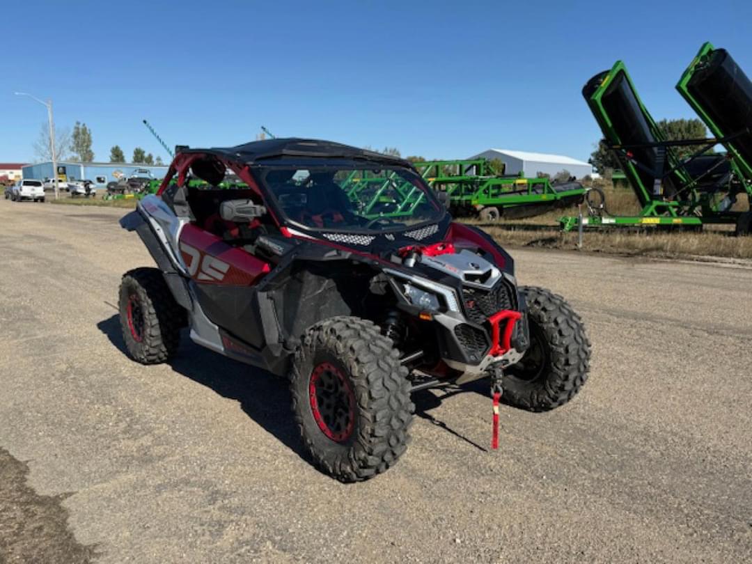 Image of Can-Am Maverick X3 Primary image