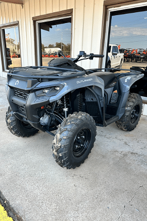 Image of Can-Am Outlander 700 Image 0