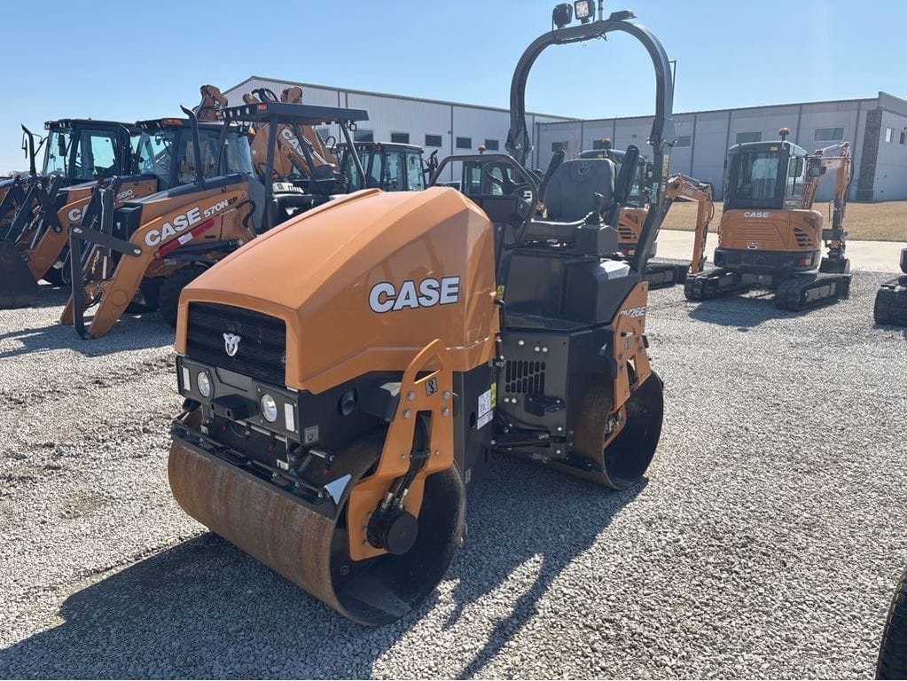 2024 Case DV26E Equipment Image0