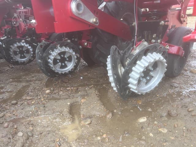 Image of Case IH 2110 equipment image 4