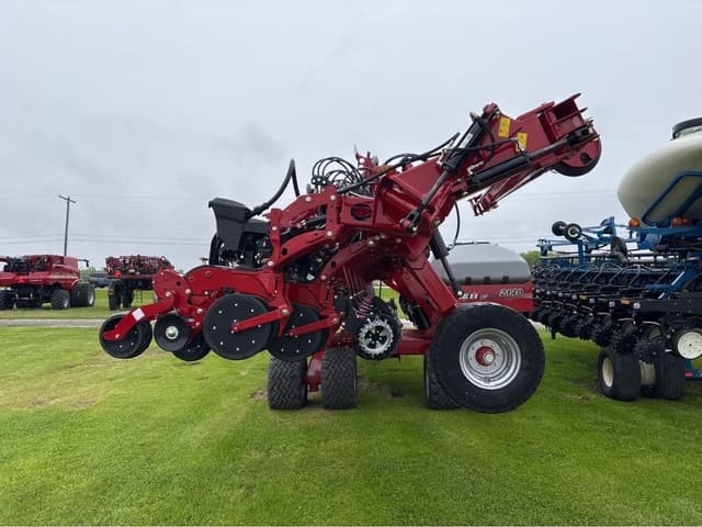 Image of Case IH 2140 equipment image 3